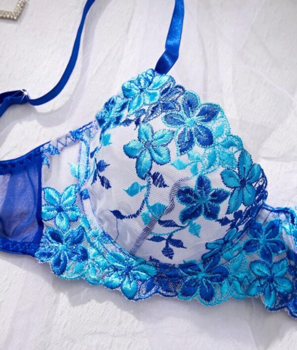 Conjunto em renda com cinta liga - P - Imagem 3